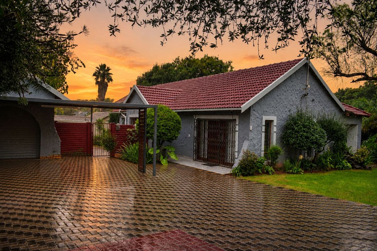 House For Sale in Wilro Park - Photo 4