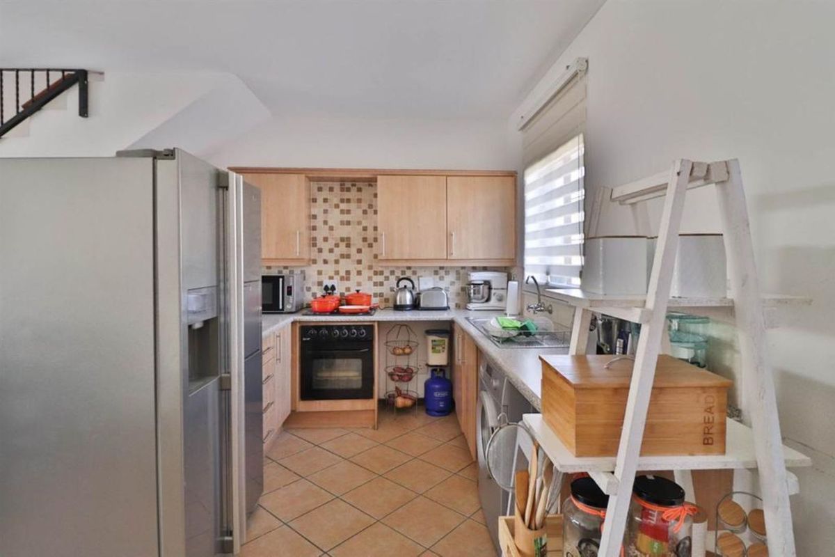 Townhouse For Sale in Carlswald - Photo 5