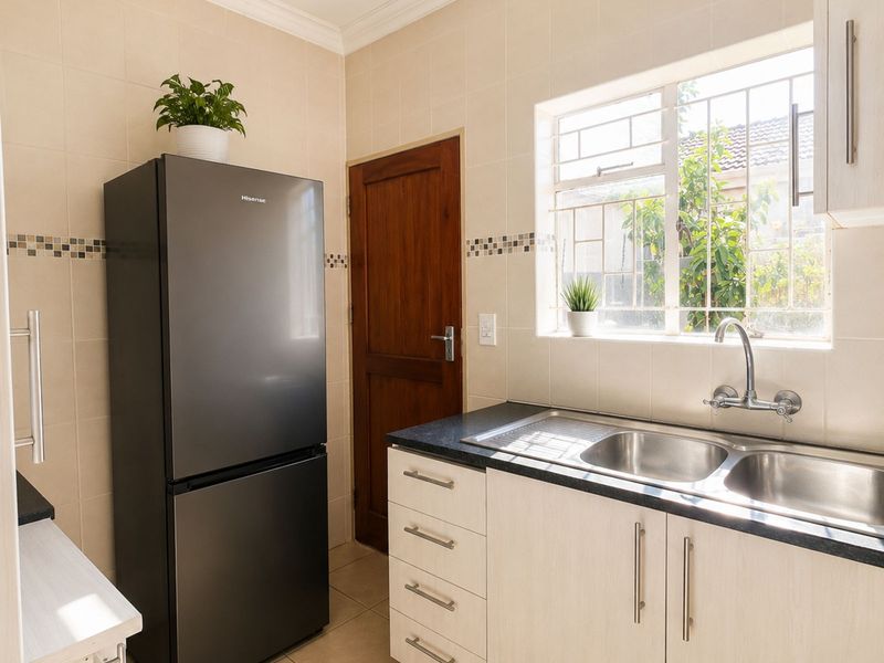 House For Sale in Chroompark - Photo 5