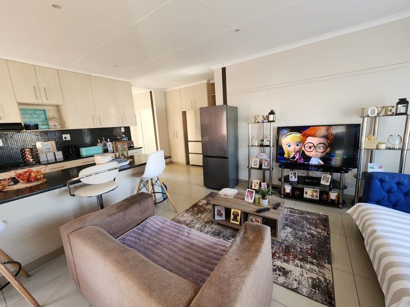 House For Sale in Kimdustria - Photo 3