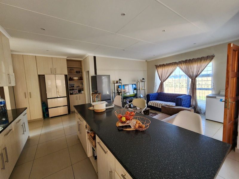House For Sale in Kimdustria - Photo 5
