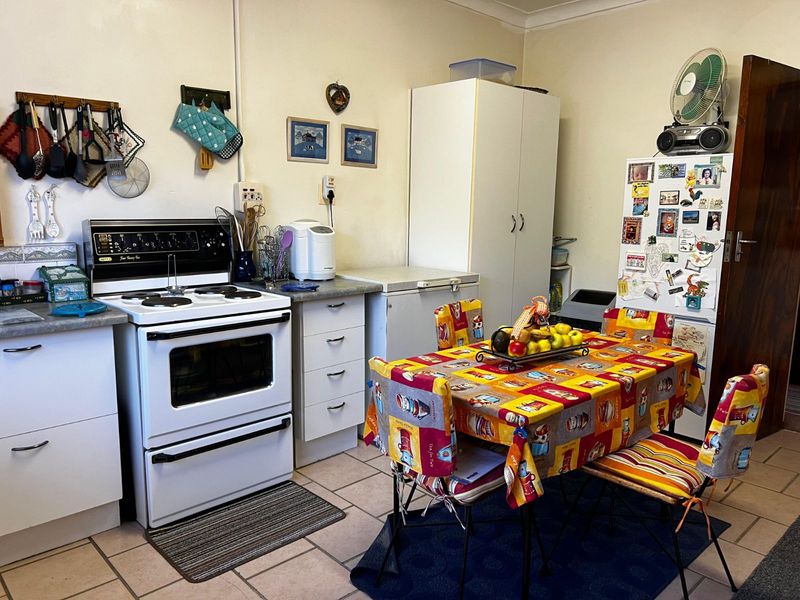 House For Sale in Volksrust Central - Photo 2