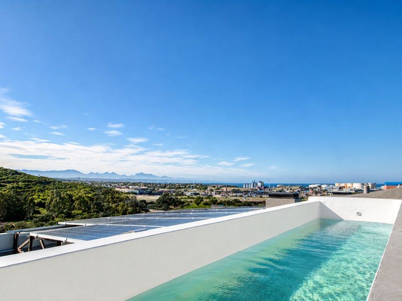 Apartment For Sale in Island View - Photo 3