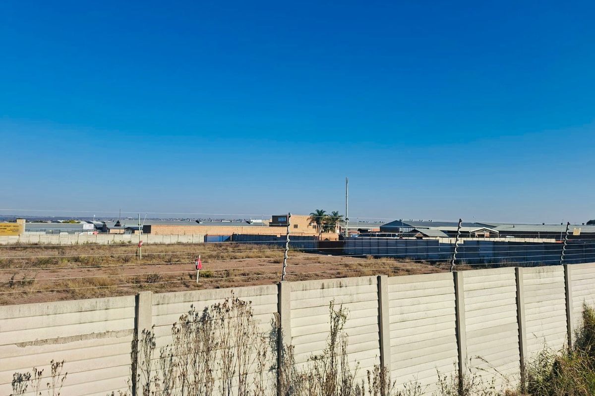 Industrial For Sale in Polokwane Central - Photo 2