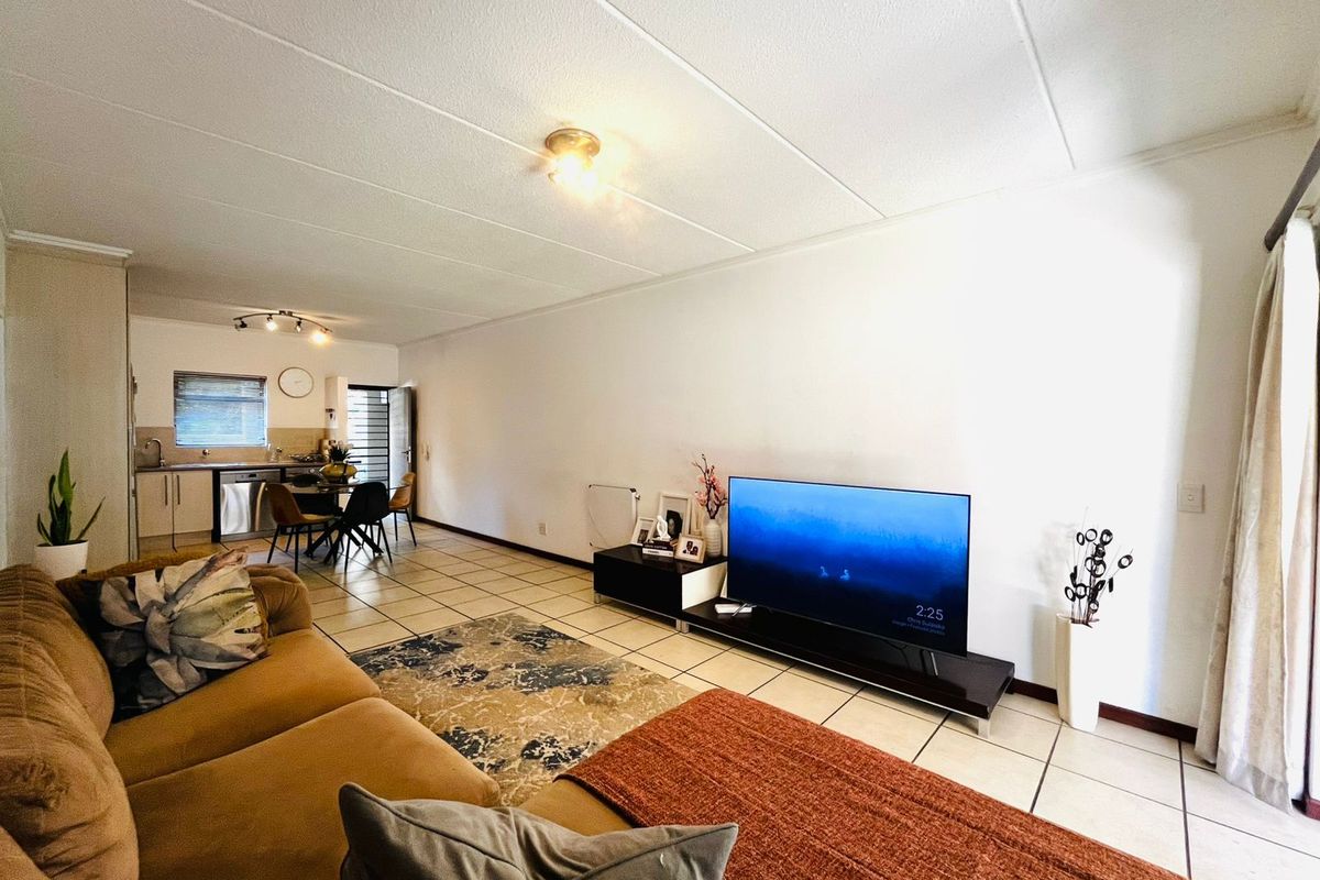 Apartment For Sale in Beverley - Photo 4