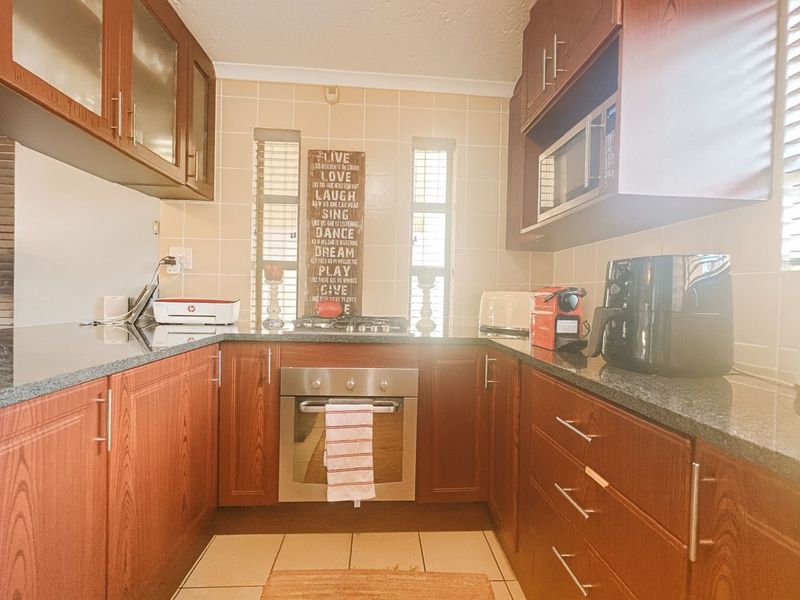 House For Sale in Craigavon - Photo 9