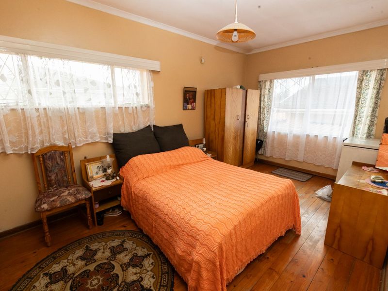 House For Sale in Malabar - Photo 9