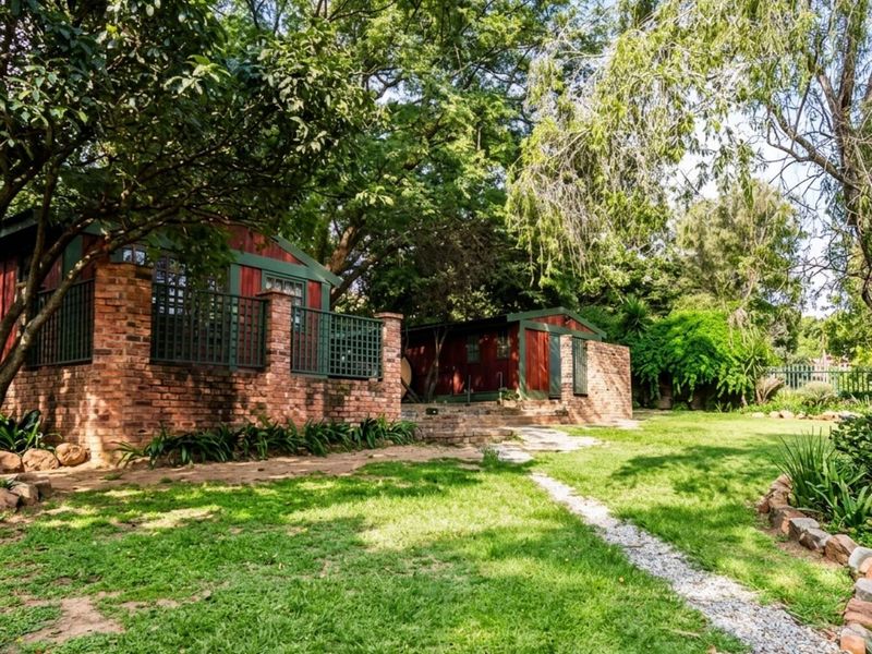 House For Sale in Ferndale - Photo 4
