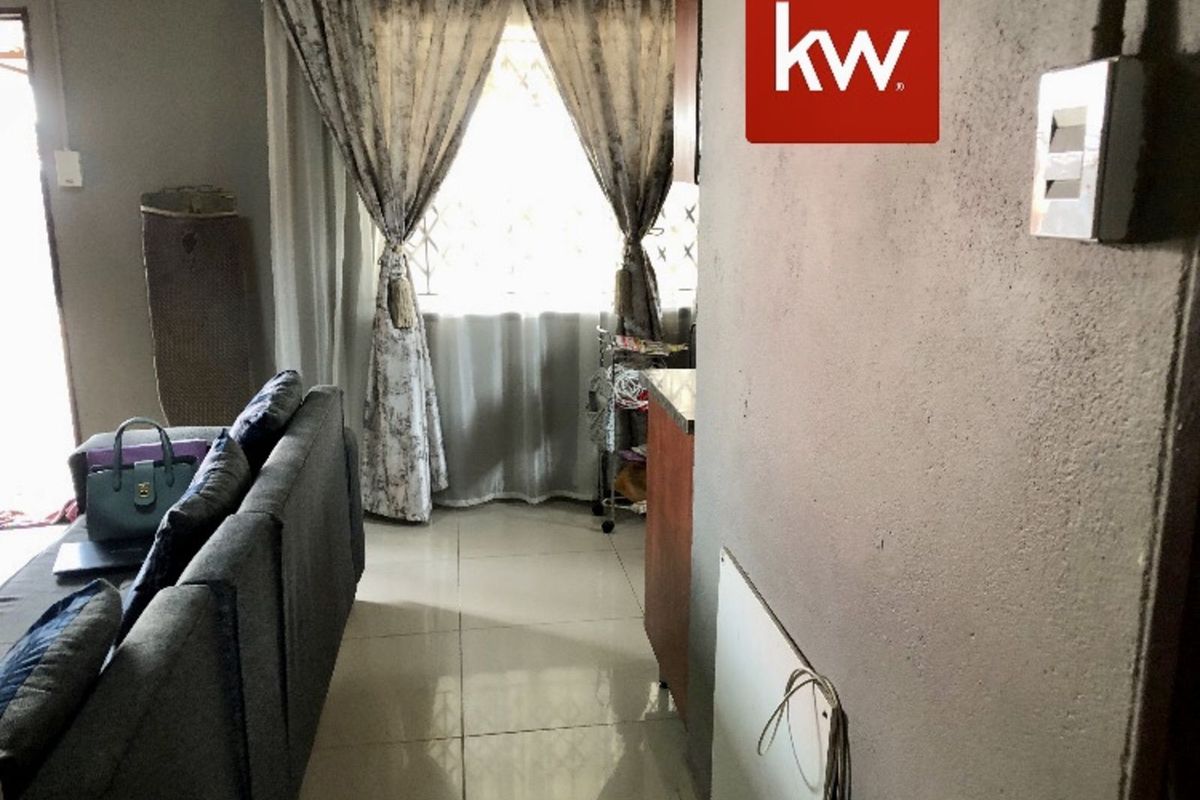 House For Sale in Klipfontein - Photo 2