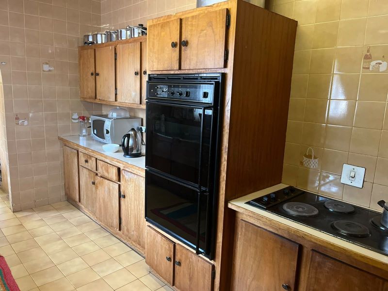 House For Sale in Flora Park - Photo 5