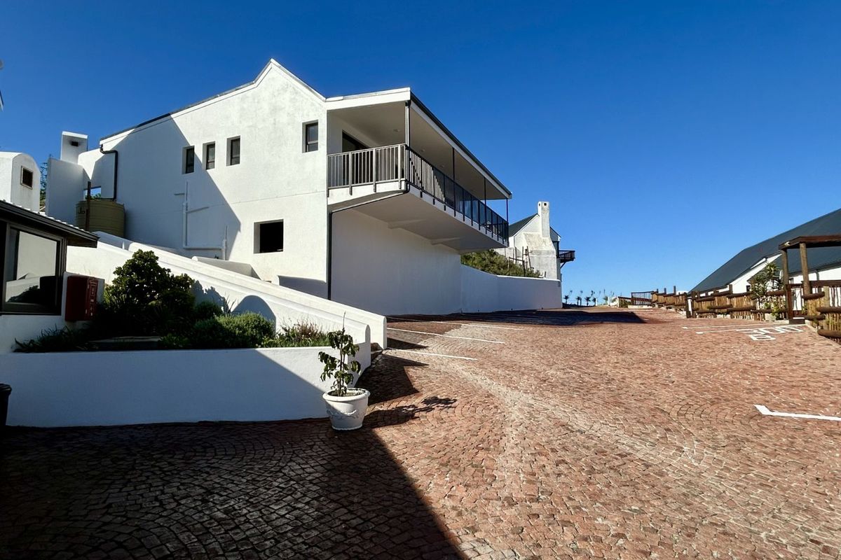 Apartment For Sale in Witsand Central - Photo 2