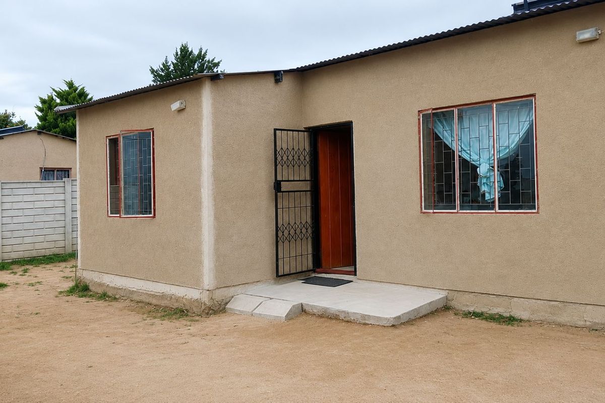 House For Sale in Polokwane Ext 76 - Photo 2