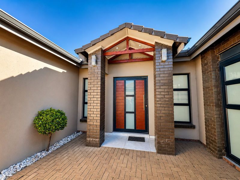 House For Sale in Secunda Central - Photo 6