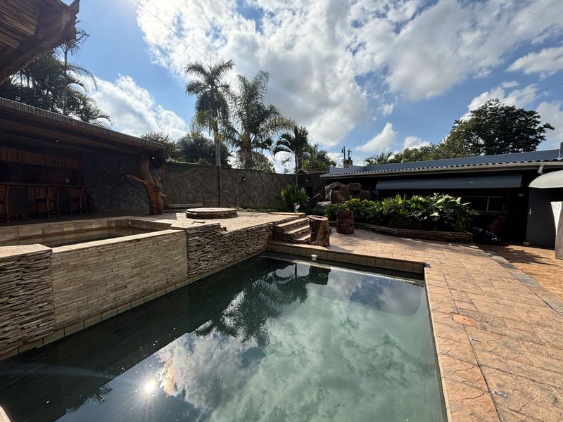 House For Sale in Aquapark - Photo 1
