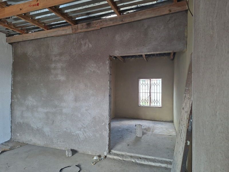House For Sale in Seshego 9L - Photo 9