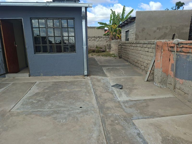 House For Sale in Seshego 9L - Photo 7