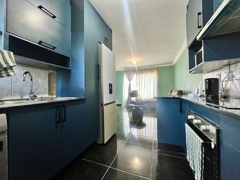 Apartment To Rent in Heuwelsig Estate - Photo 3