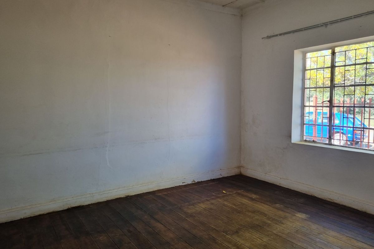 House For Sale in Marquard Central - Photo 2