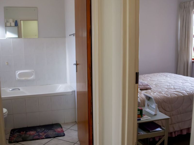 House For Sale in Kabega - Photo 6
