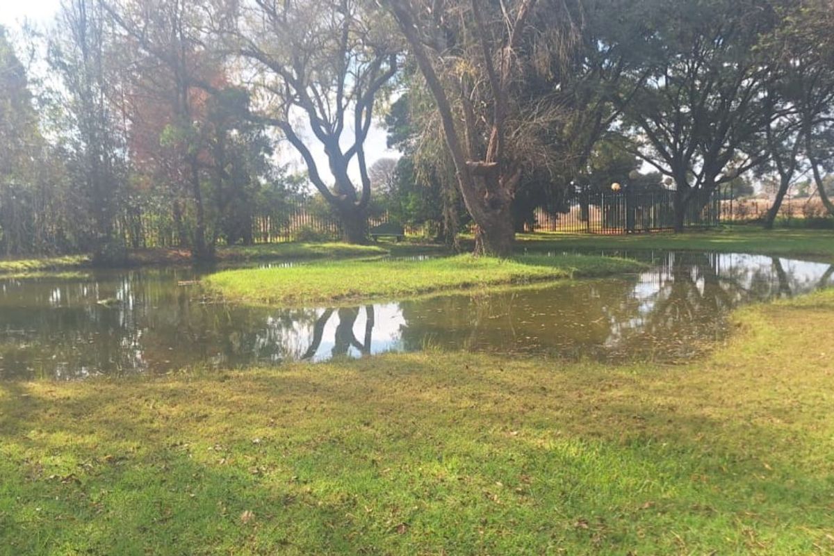 Farm For Sale in Wheatlands AH - Photo 3