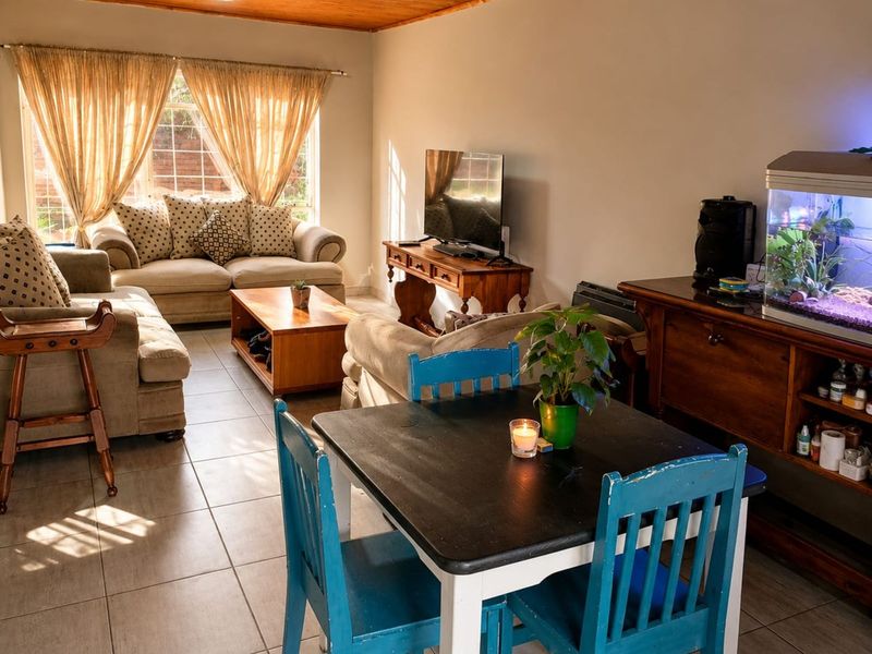 House For Sale in Albertville - Photo 3