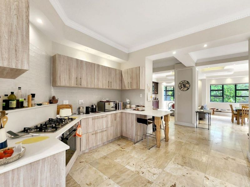House For Sale in Rondebosch - Photo 9