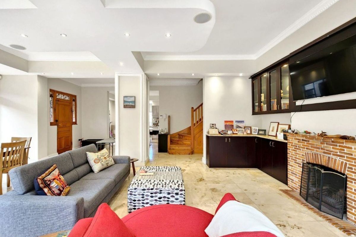 House For Sale in Rondebosch - Photo 4