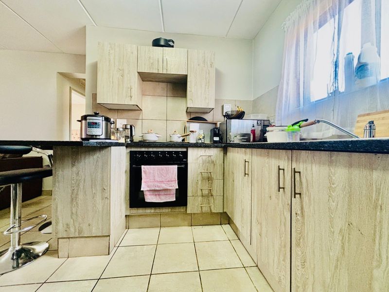 Apartment To Rent in La Montagne - Photo 1