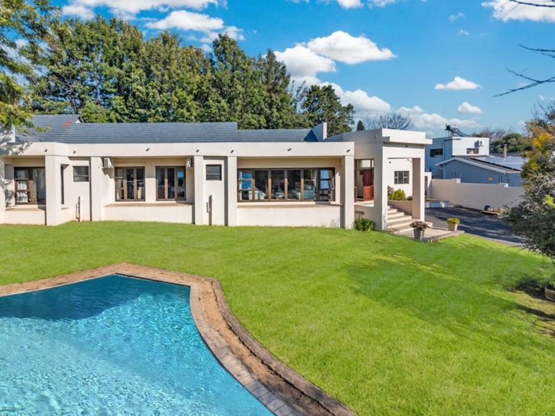 House For Sale in Bryanston - Photo 6