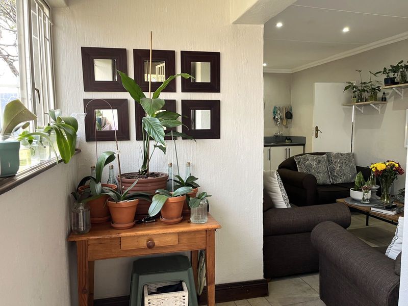 Apartment To Rent in Garsfontein - Photo 4