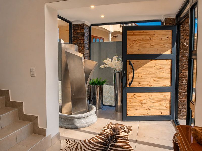 House For Sale in Menkenkop - Photo 5