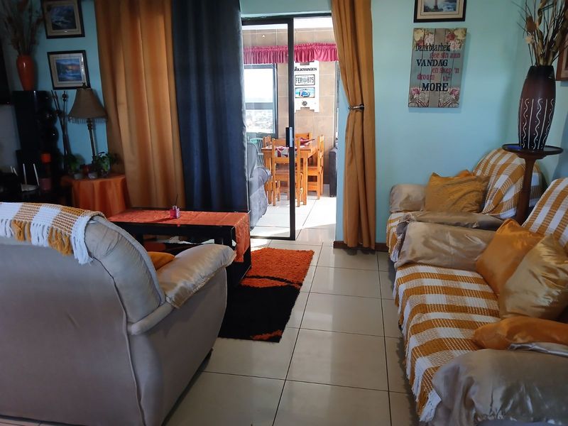 House For Sale in Mossel Bay Ext 13 - Photo 2