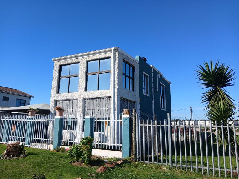 House For Sale in Mossel Bay Ext 13 - Photo 1