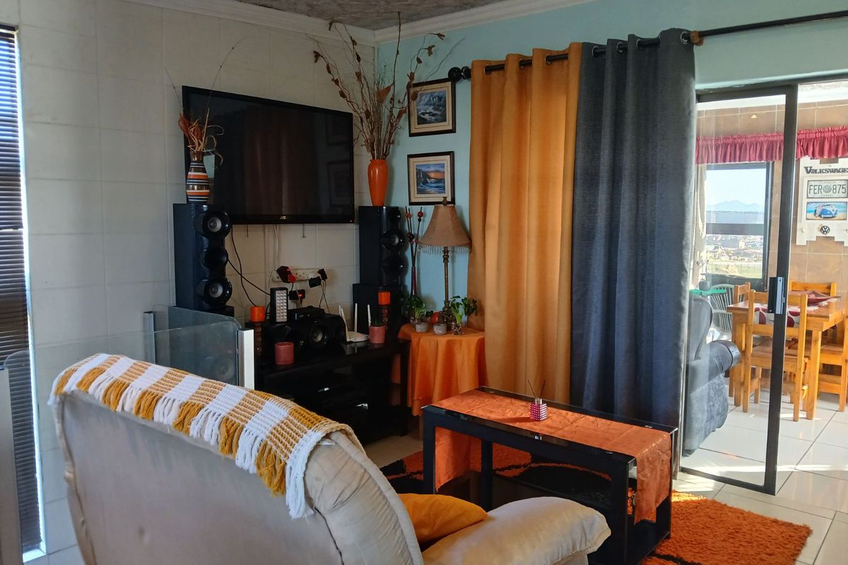 House For Sale in Mossel Bay Ext 13 - Photo 3