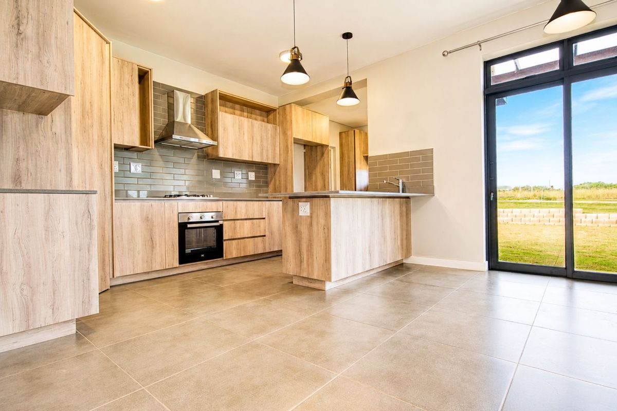 House For Sale in Hartland Lifestyle Estate - Photo 5