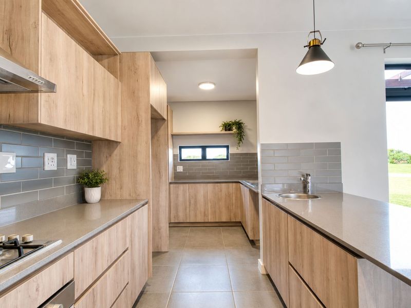 House For Sale in Hartland Lifestyle Estate - Photo 10