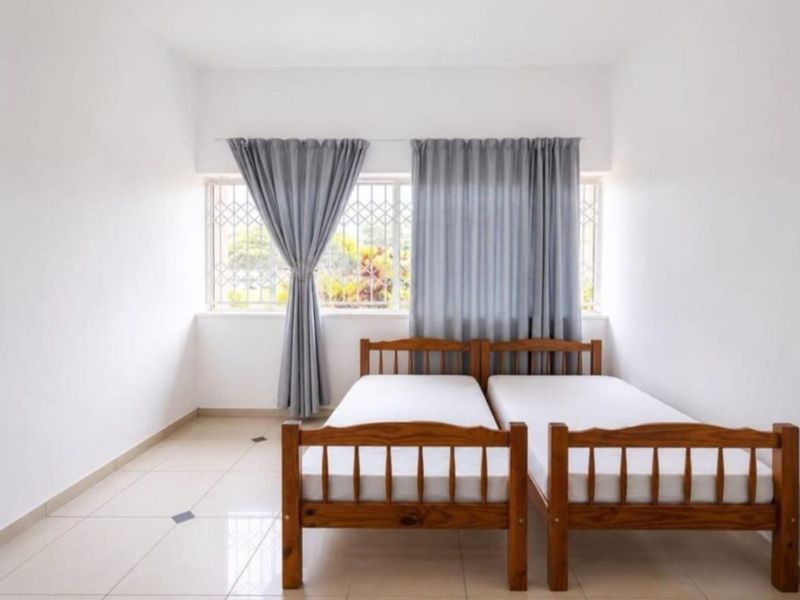 Apartment For Sale in North Beach - Photo 7
