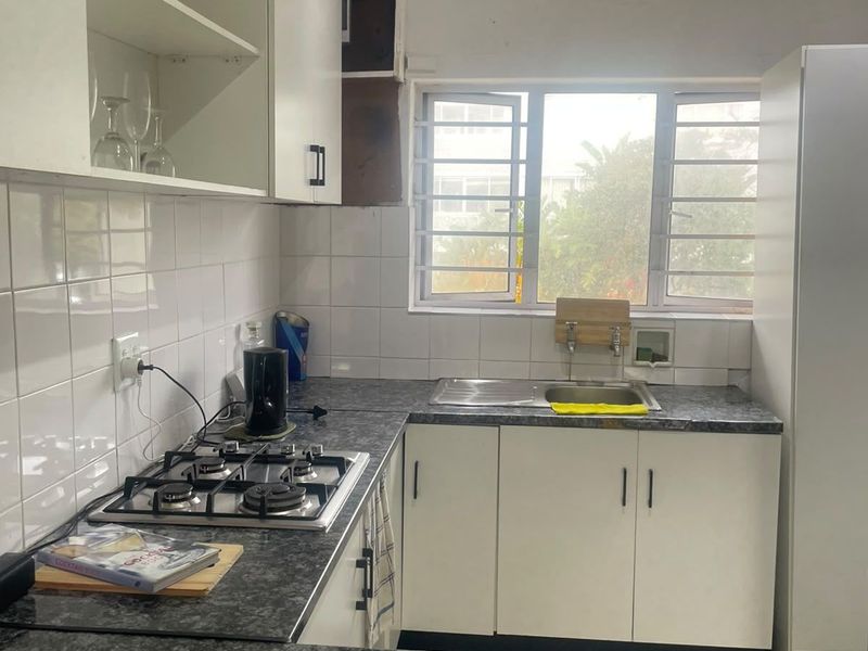 Apartment For Sale in Rondebosch - Photo 7