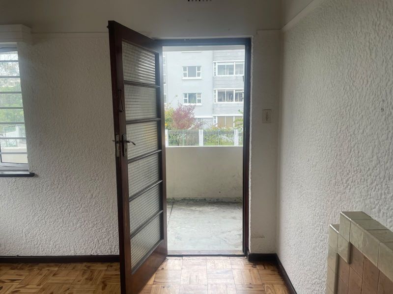 Apartment For Sale in Rondebosch - Photo 5