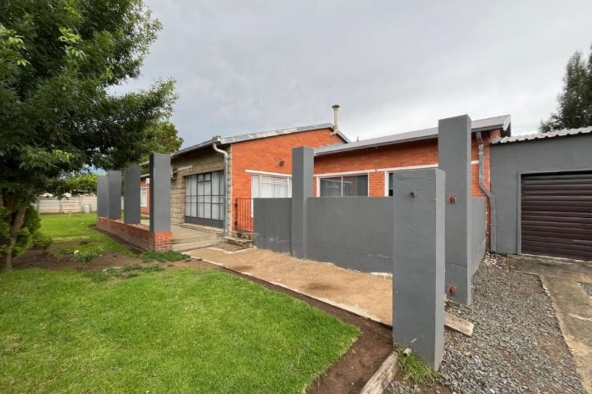 House For Sale in Marquard Central - Photo 3