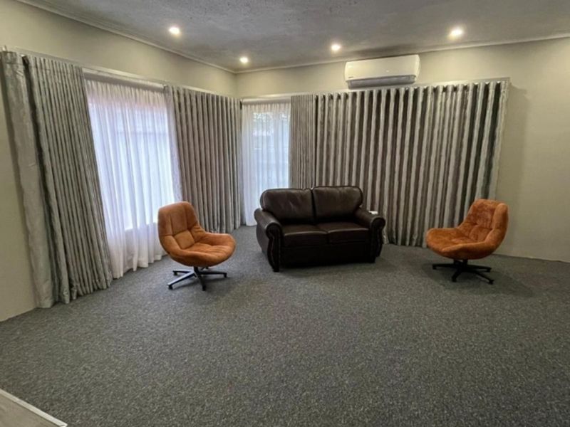 House For Sale in Marquard Central - Photo 10