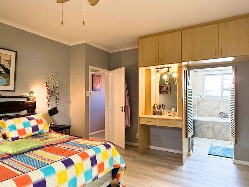 House For Sale in Franskraal - Photo 10