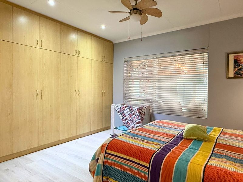 House For Sale in Franskraal - Photo 9