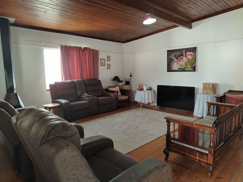 House For Sale in Murraysburg Central - Photo 4