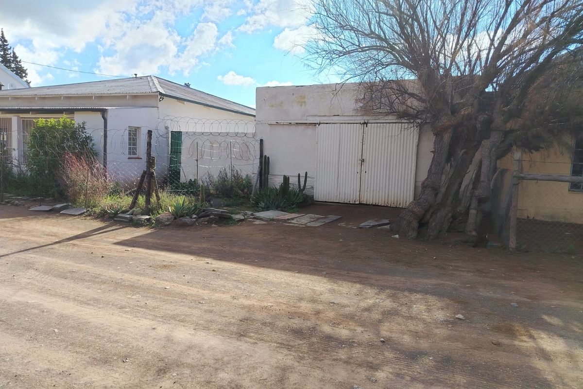 House For Sale in Murraysburg Central - Photo 3