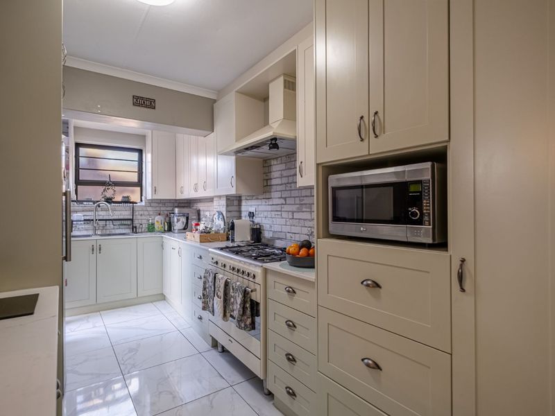 House For Sale in Humewood - Photo 9
