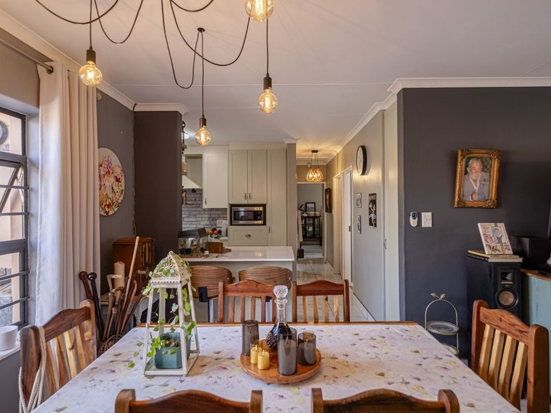 House For Sale in Humewood - Photo 4
