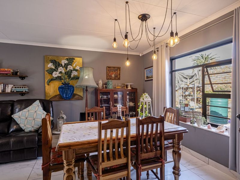 House For Sale in Humewood - Photo 5