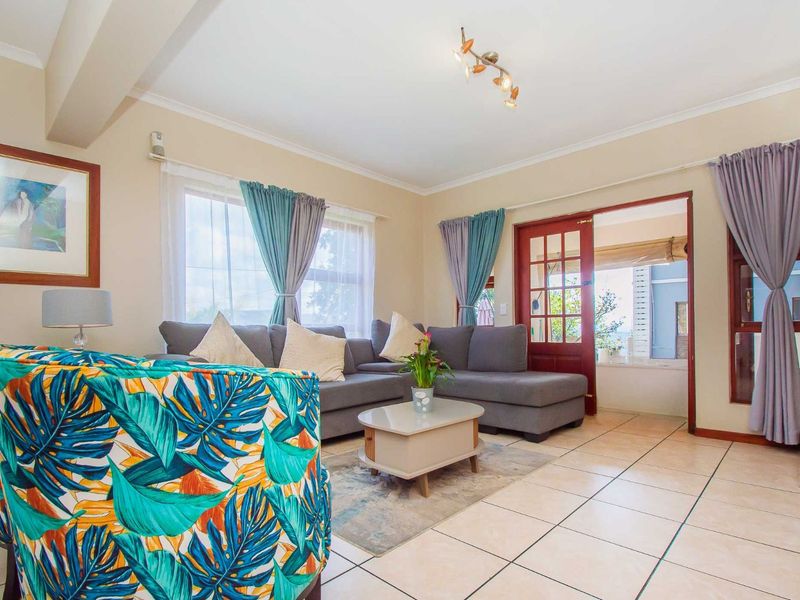 House For Sale in Wilgeheuwel - Photo 8