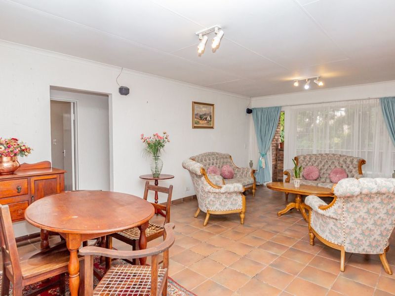 Apartment For Sale in Ferndale - Photo 2